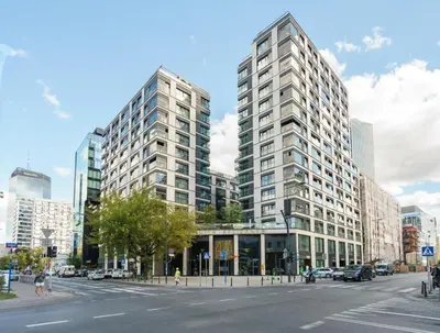 Budynek, w którym mieści się apartament