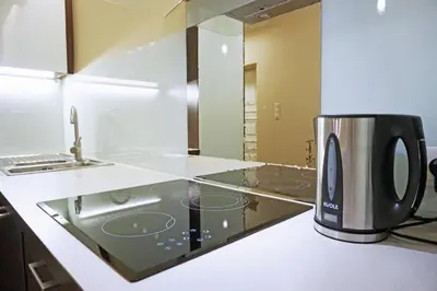 Kuchnia lub aneks kuchenny w obiekcie AAA STAY Premium Apartments Old Town Warsaw