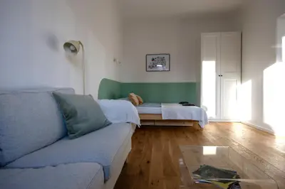 Część wypoczynkowa w obiekcie Wola Studio - EXPO XXI, Metro Nearby - by Rentujemy