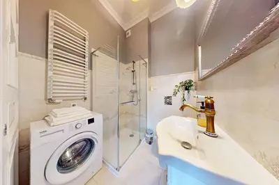 Łazienka w obiekcie Ivory Studio Deluxe City Center Hoza