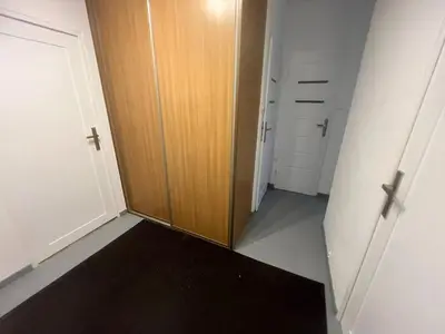 Plan piętra w obiekcie Pokoje Metro Imielin