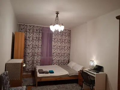 Łóżko lub łóżka w pokoju w obiekcie Just room in flat near Royal Lazienki Park