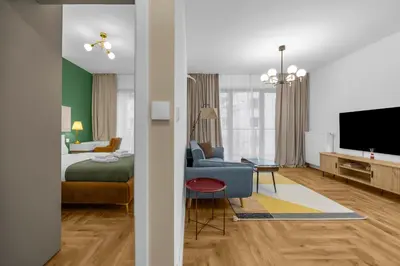 Telewizja i/lub zestaw kina domowego w obiekcie Namysłowska Superior Apartment by BookingHost