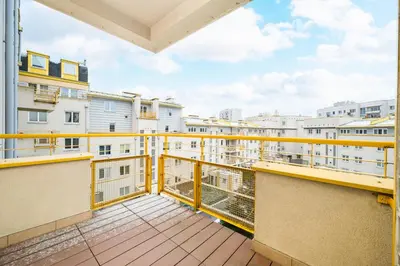 Balkon lub taras w obiekcie Metro Ursynów Homely Apartment by BookingHost