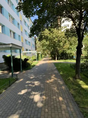 Budynek, w którym mieści się apartament