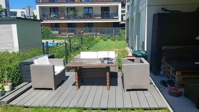 Balkon lub taras w obiekcie Spacious studio with garden