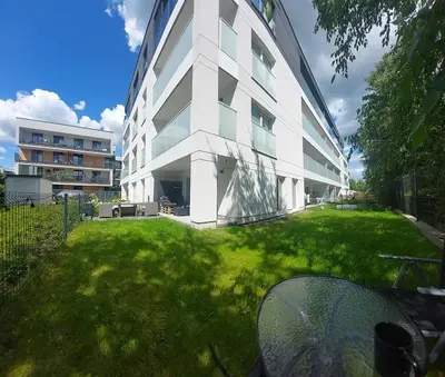 Budynek, w którym mieści się apartament