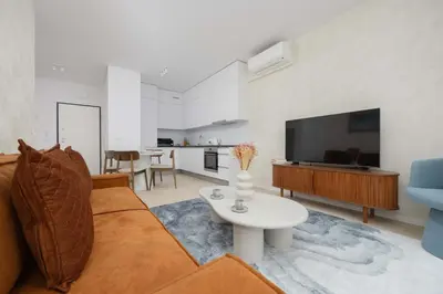 Telewizja i/lub zestaw kina domowego w obiekcie LUX City Center Browary Warszawskie Apartments by Noclegi Renters