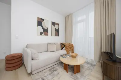 Telewizja i/lub zestaw kina domowego w obiekcie LUX City Center Browary Warszawskie Apartments by Noclegi Renters