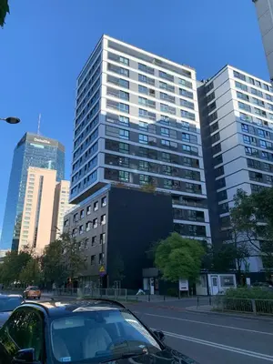 Budynek, w którym mieści się apartament