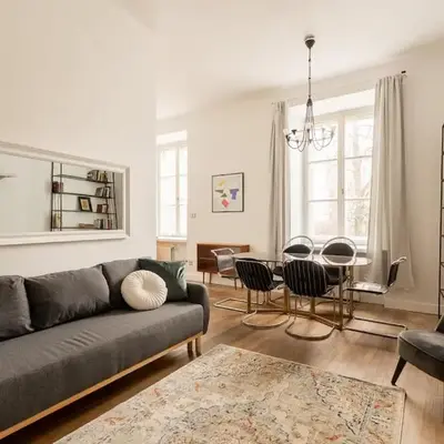 Warsaw Concierge Freta