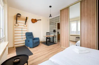 Plan piętra w obiekcie Praga Grajewska Comfort Studio by BookingHost