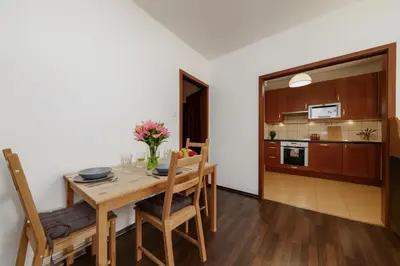 Kuchnia lub aneks kuchenny w obiekcie Modern Apartment Malborska,14, Metro&Mall, Parking&SmartTV