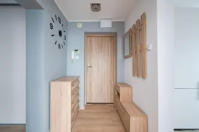 Plan piętra w obiekcie Metro Kondratowicza Homely Apartment by BookingHost