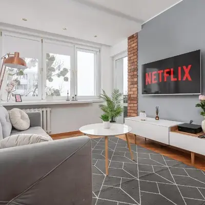 Lumina apartment near center of Warsaw