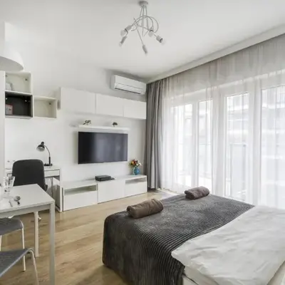 Klimatyzowane Apartamenty Studio Mennica Residence