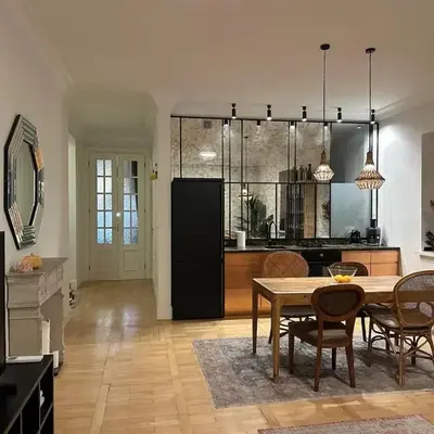 Elegance and Chique in the Heart of Warsaw
