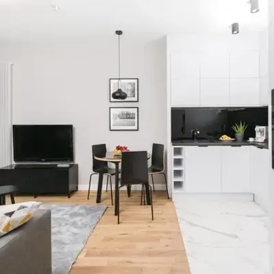 Urban Apartaments - Great Location - City Center - Mennica 41