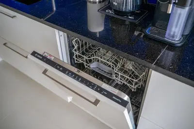 Kuchnia lub aneks kuchenny w obiekcie Prestige Three-Bedroom Apt - 110m2, Parking, Balcony - by Rentujemy