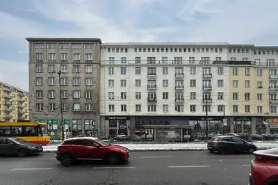 Budynek, w którym mieści się apartament