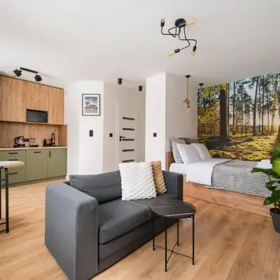 Wawer Urban Jungle Studio by BookingHost