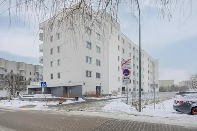 Obiekt Gocław Harmony Apartments Znanieckiego by Solarento zimą