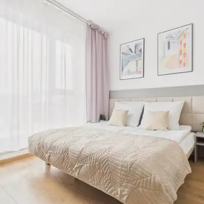 Wolska Studio Apartments by Solarento