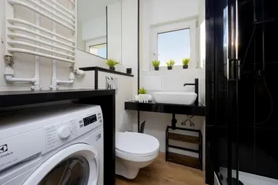 Łazienka w obiekcie Comfortable Studio for 2 People with an Ideal Location by Noclegi Renters