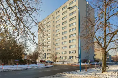 Budynek, w którym mieści się apartament