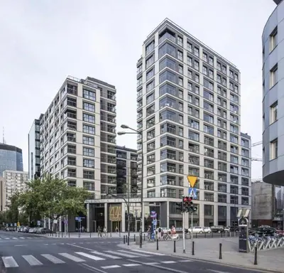 Budynek, w którym mieści się apartament