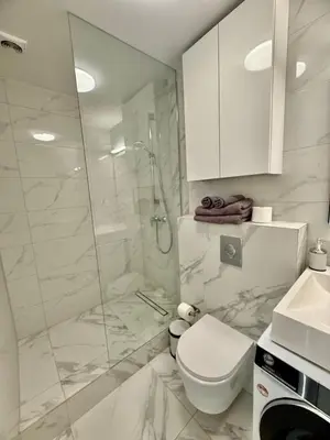 Łazienka w obiekcie A&Y StudioApartments Galeria Mokotów Modzelewskiego
