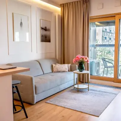 Royal Patronus MENNICA RESIDENCE - business district