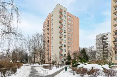 Budynek, w którym mieści się apartament