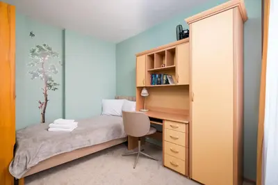 Łóżko lub łóżka w pokoju w obiekcie Solec Powiśle Harmony Apartment by BookingHost