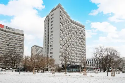 Obiekt Solec Powiśle Harmony Apartment by BookingHost zimą