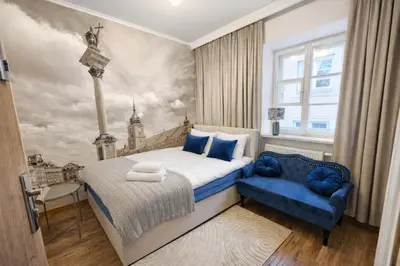 Łóżko lub łóżka w pokoju w obiekcie Perfect room Piwna Old Town