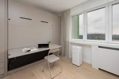 Plan piętra w obiekcie Unique Studio for Remote Work in Warsaw Center with City View by Noclegi Renters