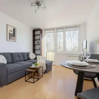 Modern Apartment for 4 People Bright & Functional Interiors by Noclegi Renters