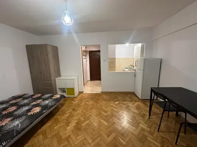 Łóżko lub łóżka w pokoju w obiekcie Central Warsaw Studio