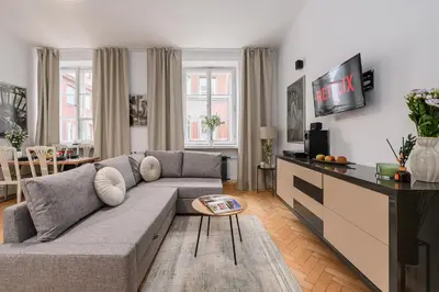 Telewizja i/lub zestaw kina domowego w obiekcie Lumina apart near Old Town in Warsaw