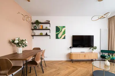Telewizja i/lub zestaw kina domowego w obiekcie Siekierki Malachite Apartment by BookingHost