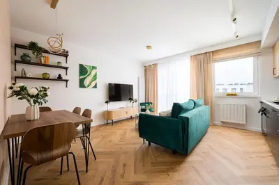 Kuchnia lub aneks kuchenny w obiekcie Siekierki Malachite Apartment by BookingHost