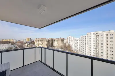 Balkon lub taras w obiekcie Kuflewska 6 I Metro Trocka I Garaż I By Perfect Apart I