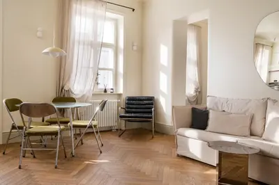 Część wypoczynkowa w obiekcie Hoża 61 Superior Apartment by BookingHost