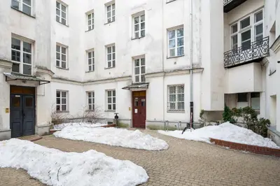 Obiekt Hoża 61 Superior Apartment by BookingHost zimą