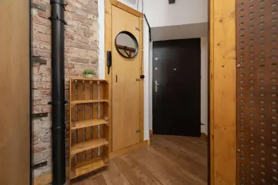 Plan piętra w obiekcie Loft Apartment in a Well-Connected District in Warsaw by Noclegi Renters