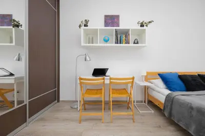 Telewizja i/lub zestaw kina domowego w obiekcie Colorful Apartment Jasnodworska in Warsaw with Air Conditoning, Gym and Parking by Noclegi Renters