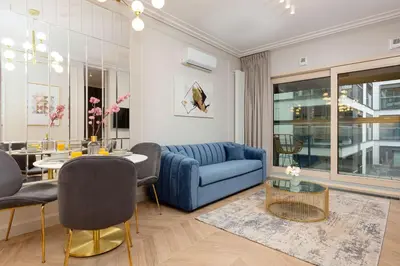 Część wypoczynkowa w obiekcie Mennica Residence Central Apartments by Renters Prestige
