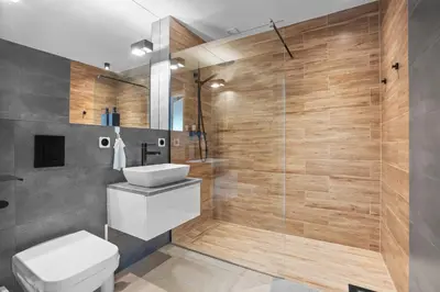 Łazienka w obiekcie Sport Rooms I Chodakowska Warszawa