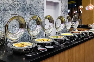 Jedzenie w hotelu lub w pobliżu